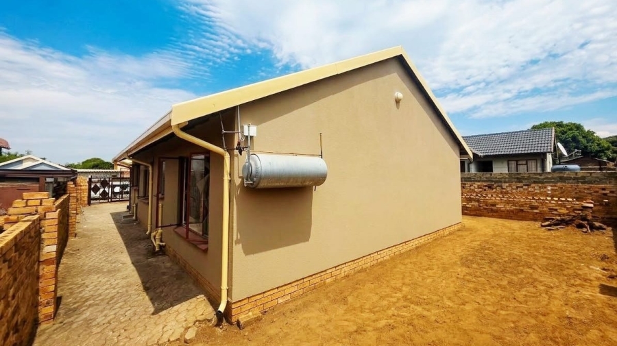 3 Bedroom Property for Sale in Tlhabane West North West